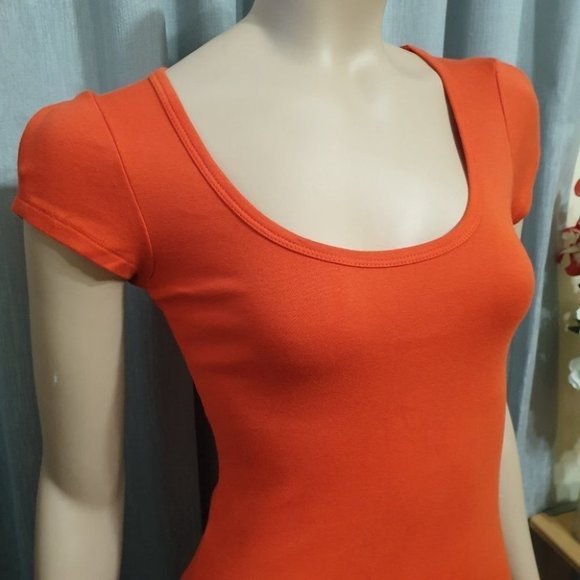 KOOKAI Size 1 (AU 10/12) Orange Top Round Neck Cap Sleeves NWOT - Picture 2 of 12